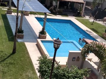 Hermoso condominio Estilo Californiano