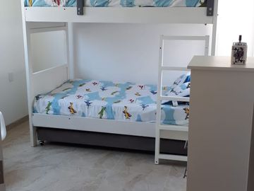 Hermoso condominio Estilo Californiano