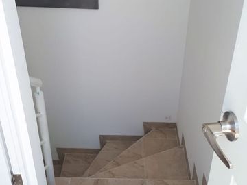 Hermoso condominio Estilo Californiano