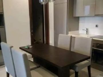 INFO-FOR RENT Apartemen Distric 8 SCBD-Senopati,Lantai sedang 2BR unit bagus