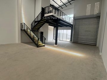 Gudang Brand New Zona Industri Area Legok Tangerang Siap Pakai