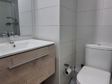 Departamento venta seminuevo 2 dorm. en Santiago Portugal