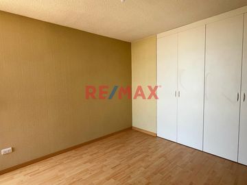 Dpto 1005 vista exterior, en condominio Amauta - Festiva
Calle Casapalca con Av Arica. Cercado de Lima
Area 67.93 m2
- Sala comedor con salida a ba
