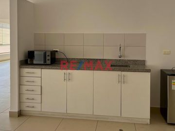Dpto 1005 vista exterior, en condominio Amauta - Festiva
Calle Casapalca con Av Arica. Cercado de Lima
Area 67.93 m2
- Sala comedor con salida a ba