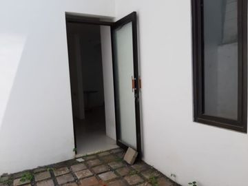 rumah nyaman bebas macet di sukun kota malang