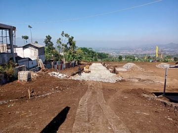 Exclusive di Bandung Barat Rumah Villa 2LT Hanya 582JT Cash View Sejuk Cocok utk Investasi