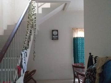 Dijual & Disewakan Rumah di Jl. Raya Rungkut Menanggal
