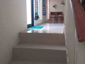 Dijual & Disewakan Rumah di Jl. Raya Rungkut Menanggal