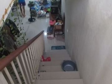 Dijual & Disewakan Rumah di Jl. Raya Rungkut Menanggal