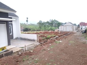 rumah TANPA DP dekat ke jalan raya di cimaung banjaran