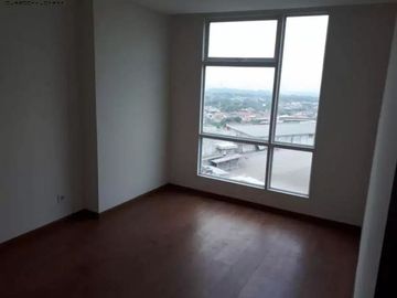 Apartemen Grand Sungkono Lagoon, View Selatan