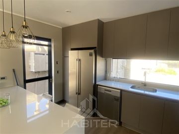NUEVAS CASAS EN CHICUREO - MODERNAS