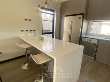 NUEVAS CASAS EN CHICUREO - MODERNAS