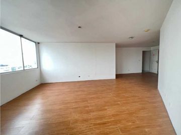 APARTAMENTO EN VIA ESPAÑA PH BRISAS DE SAN FERNANDO