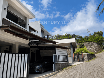 Disewakan Rumah Full Furnish Dekat Pasar Cebongan