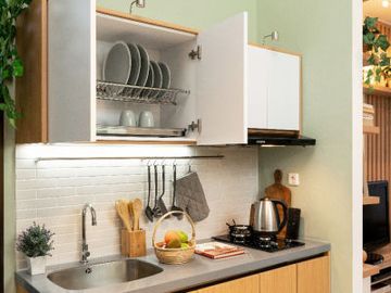 Flora Attic Minimalis Modern Murah di Aryana Karawaci