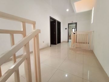 Jual Rumah Pelepah Indah Kelapa Gading 3 Lantai