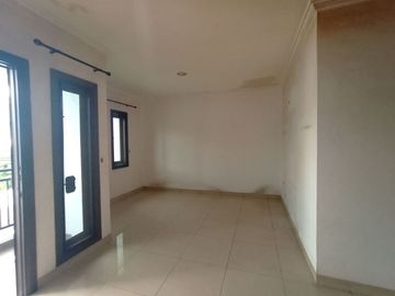 Jual Rumah Pelepah Indah Kelapa Gading 3 Lantai