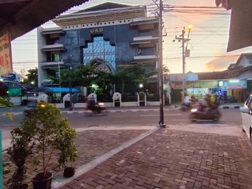 Dijual Kost2an sdh tidak aktif dan butuh sedikit renovasi di umbulharjo yogyakarta