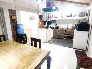 Casa en venta de 5 dorm. en La Florida