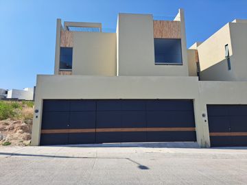 CASAS EN VENTA EN PEDREGAL, SLP