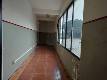 AV DE LAS AMERICAS LOCAL COMERCIAL Y PATIO