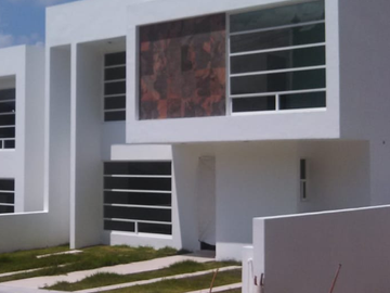 Casa en venta Pedregal de las Haciendas
