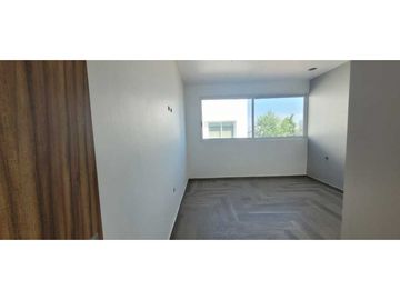 Casa En Venta En Parque Habana Angelopolis