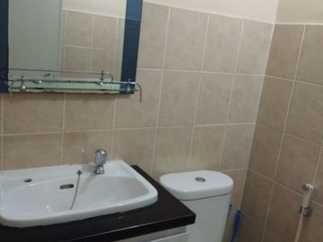 furnished bagus!! sewa 2br greenbay Pluit, rapi