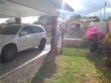 VENDO CASA DE SEGUNDA DE  3 HAB TERRENO DE 450M2