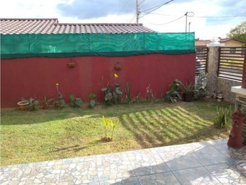 VENDO CASA DE SEGUNDA DE  3 HAB TERRENO DE 450M2