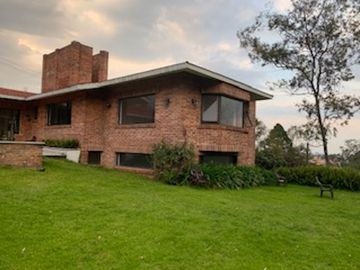 Casa en Venta, en privada, Lomas Altas