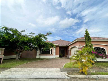VENTA DE CASA EN COSTA SUR, PH SUNSET COAST
