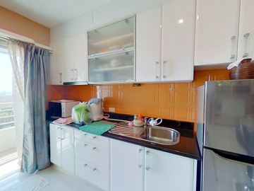 1 Bedroom Condo for sale at Convention Condominium