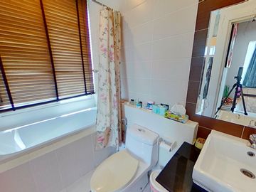 1 Bedroom Condo for sale at Convention Condominium