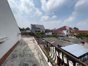 Rumah Deresan Dekat Uny dan Ugm