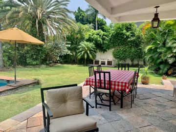 Casa en Fraccionamiento en Tabachines Cuernavaca - TBR-910-Fr