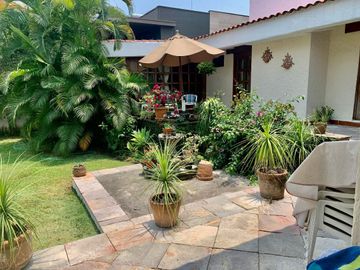 Casa en Fraccionamiento en Tabachines Cuernavaca - TBR-910-Fr