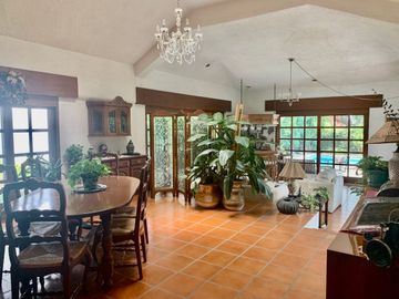 Casa en Fraccionamiento en Tabachines Cuernavaca - TBR-910-Fr