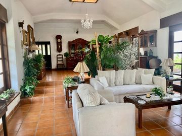 Casa en Fraccionamiento en Tabachines Cuernavaca - TBR-910-Fr