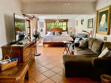 Casa en Fraccionamiento en Tabachines Cuernavaca - TBR-910-Fr