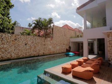 BEAUTIFUL 4BR VILLA IN UMALAS FOR SALE !!