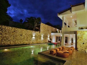 BEAUTIFUL 4BR VILLA IN UMALAS FOR SALE !!