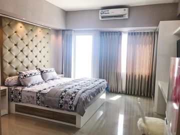 Disewa Apartemen Tanglin, Full Furnish, Lantai 33 Surabaya Barat