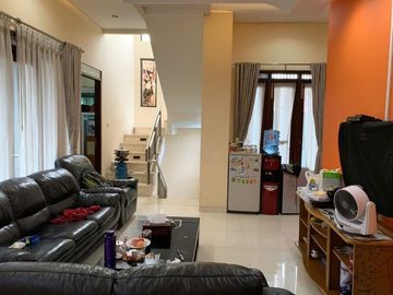 Rumah Mewah Modern Siap Huni di Bandung Kota