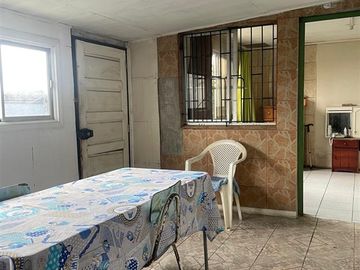 Venta de casa 3D+1B+estac.Villa Los Heroes 2 en Coronel