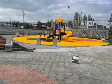 Venta de casa 3D+1B+estac.Villa Los Heroes 2 en Coronel