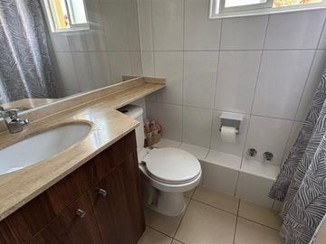 Santa María del Peñón. Casa 3 pisos