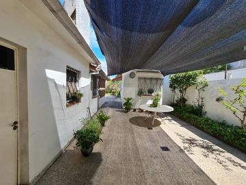 Chalet en venta en Wilde Centro