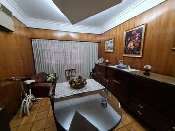 Chalet en venta en Wilde Centro